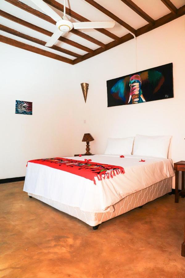 Ivory Ocean View Marumbi Exterior foto